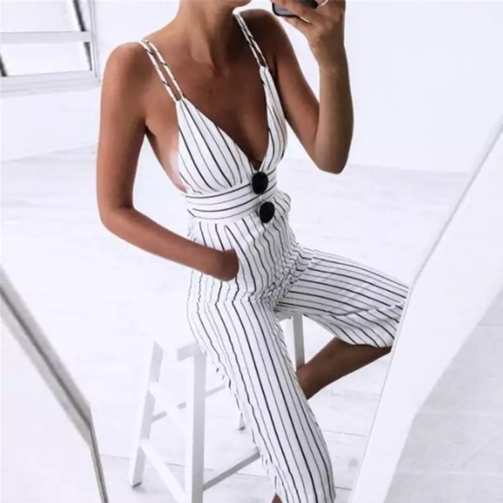 Striped jumpsuit 🛑🤩